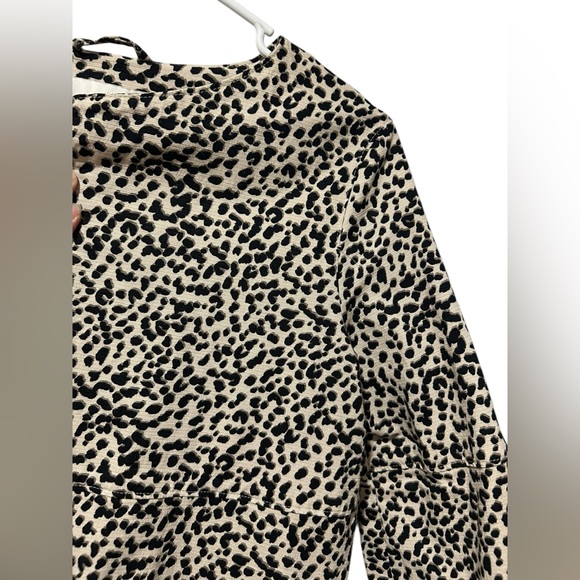 H&M leopard print open front jacket with 3/4 sleeves | SZ 8 med - Picture 3 of 8